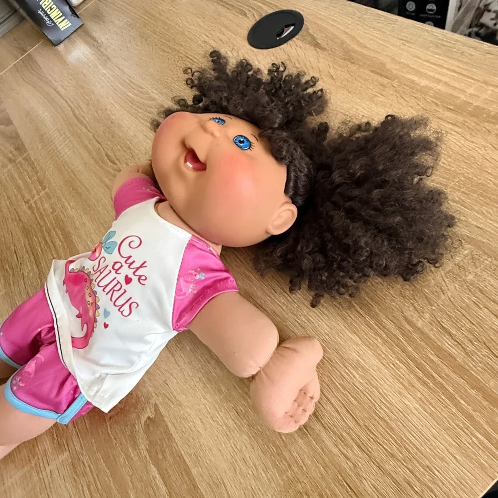 Cabbage Patch Kids 2015 WCT-17K Doll Cute-a-Saurus Outfit Pink Blue Eyes 14 inch